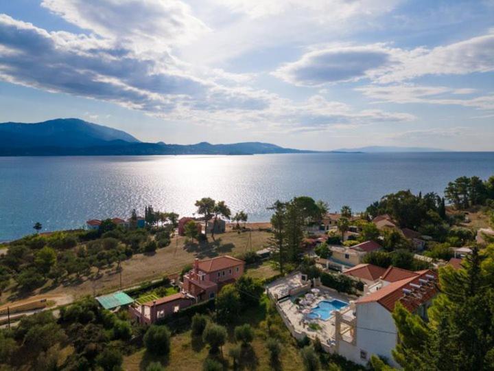 Diwani Luxury Villas Lixouri Exteriér fotografie
