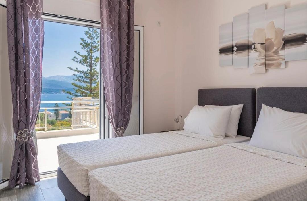 Diwani Luxury Villas Lixouri Exteriér fotografie